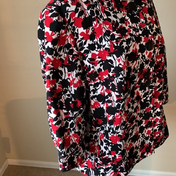 Covington Floral Cropped Jacket 100% cotton, lining 100% polyester. 16-18W - Picture 7 of 12